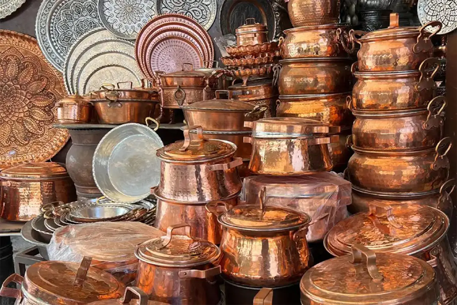 جەواهێراتی فیرۆزە