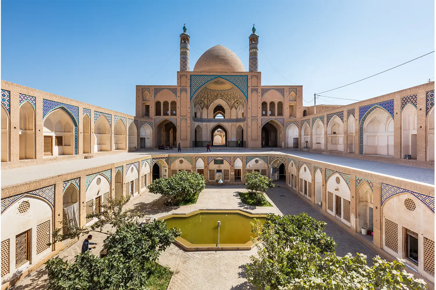 Agha Bozorg Mosque – An architectural gem from the Qajar period