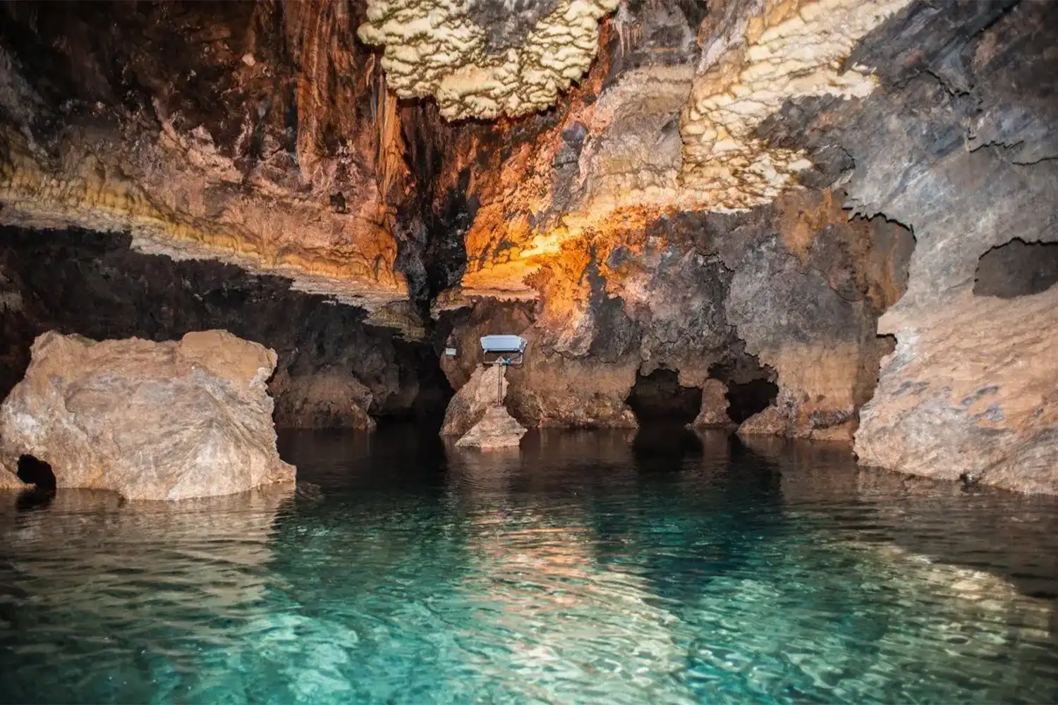 Guri Qaleh Cave: One of the largest water caves in the Middle East, 110 km from Kermanshah (about a 2-hour drive).