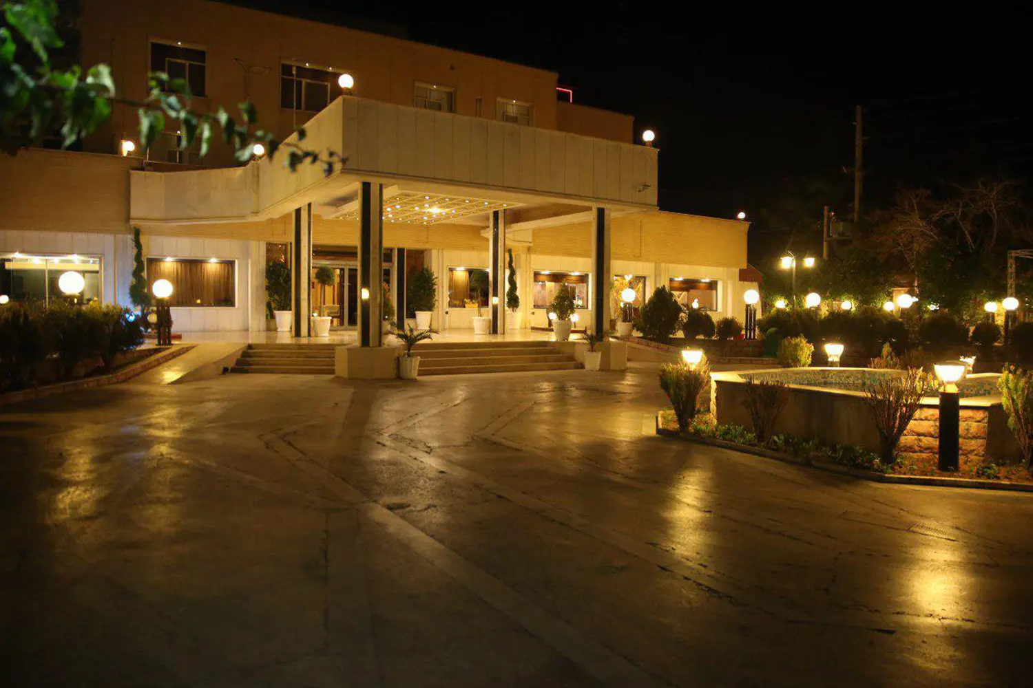 Park Saadi Hotel: Ready to welcome guests during the busiest days of the year.