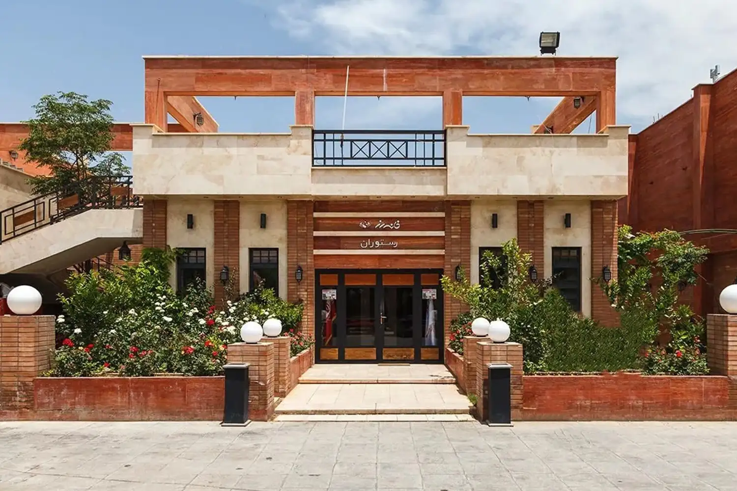 Rose House Hotel – Great value and cozy choice