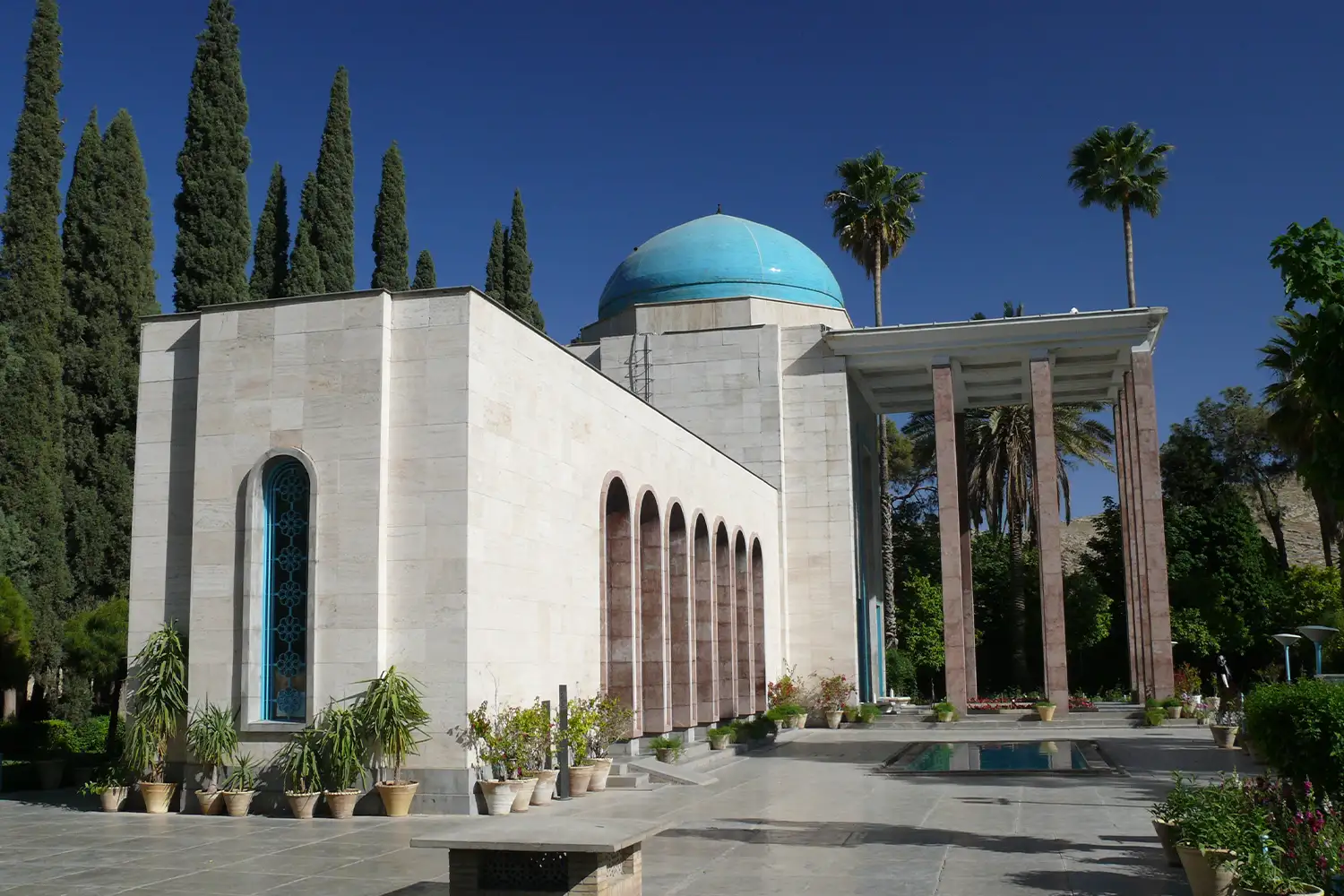 Saadiyeh: A reflection of wisdom and love in the heart of Shiraz.