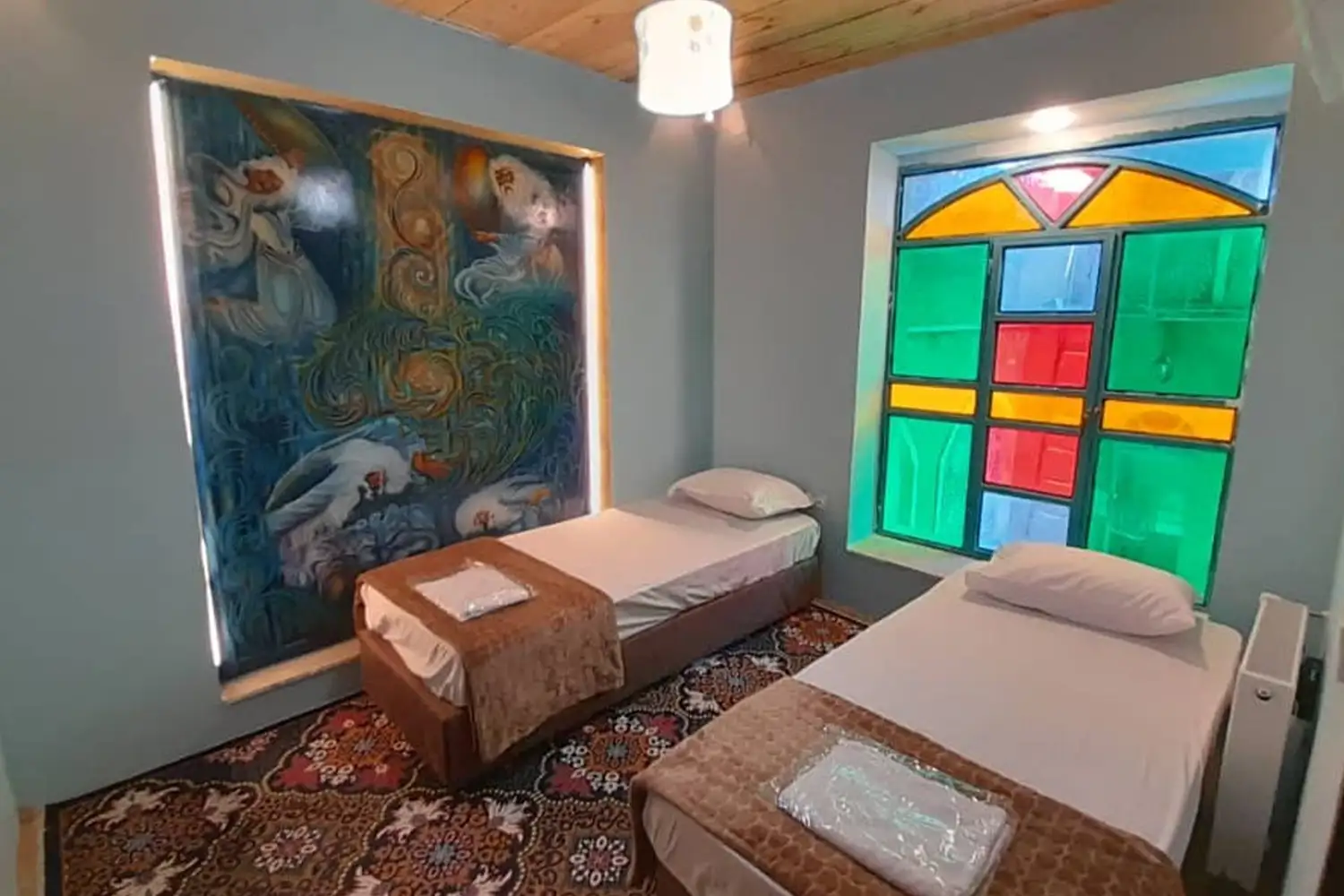 Soooshon Eco-Lodge: A popular destination with a dynamic and tourist-friendly atmosphere.