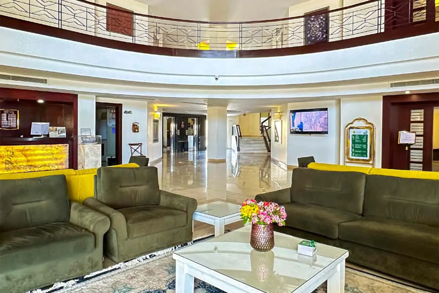 Arg-e Jadid Hotel – A unique 4-star hotel experience.