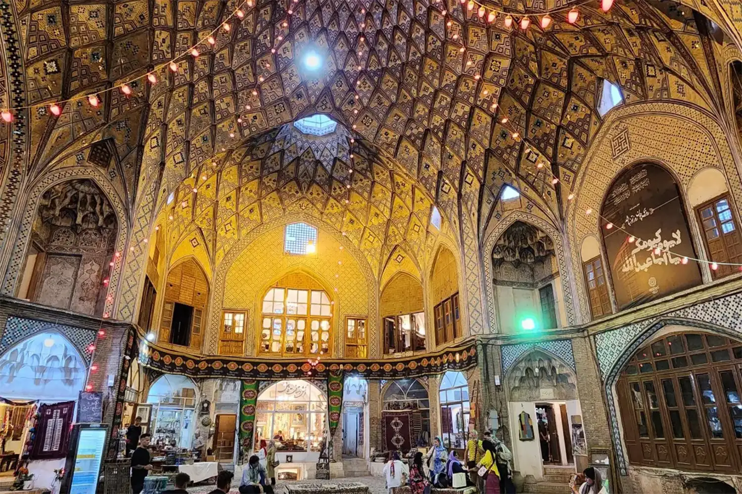 Historic Bazaar of Kashan – A Safavid-era architectural wonder