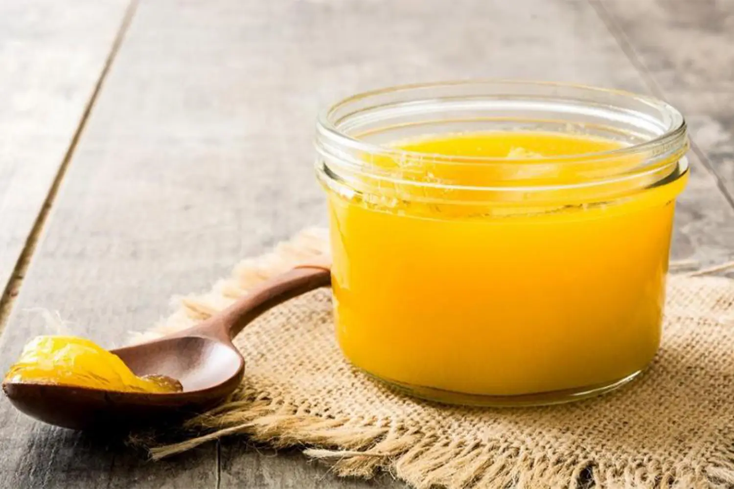 ghee (a traditional souvenir from Kermanshah)