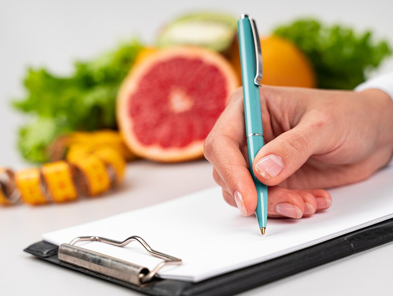 Expert Nutrition & Dietetics Care: Tailored Plans for Healthy Living