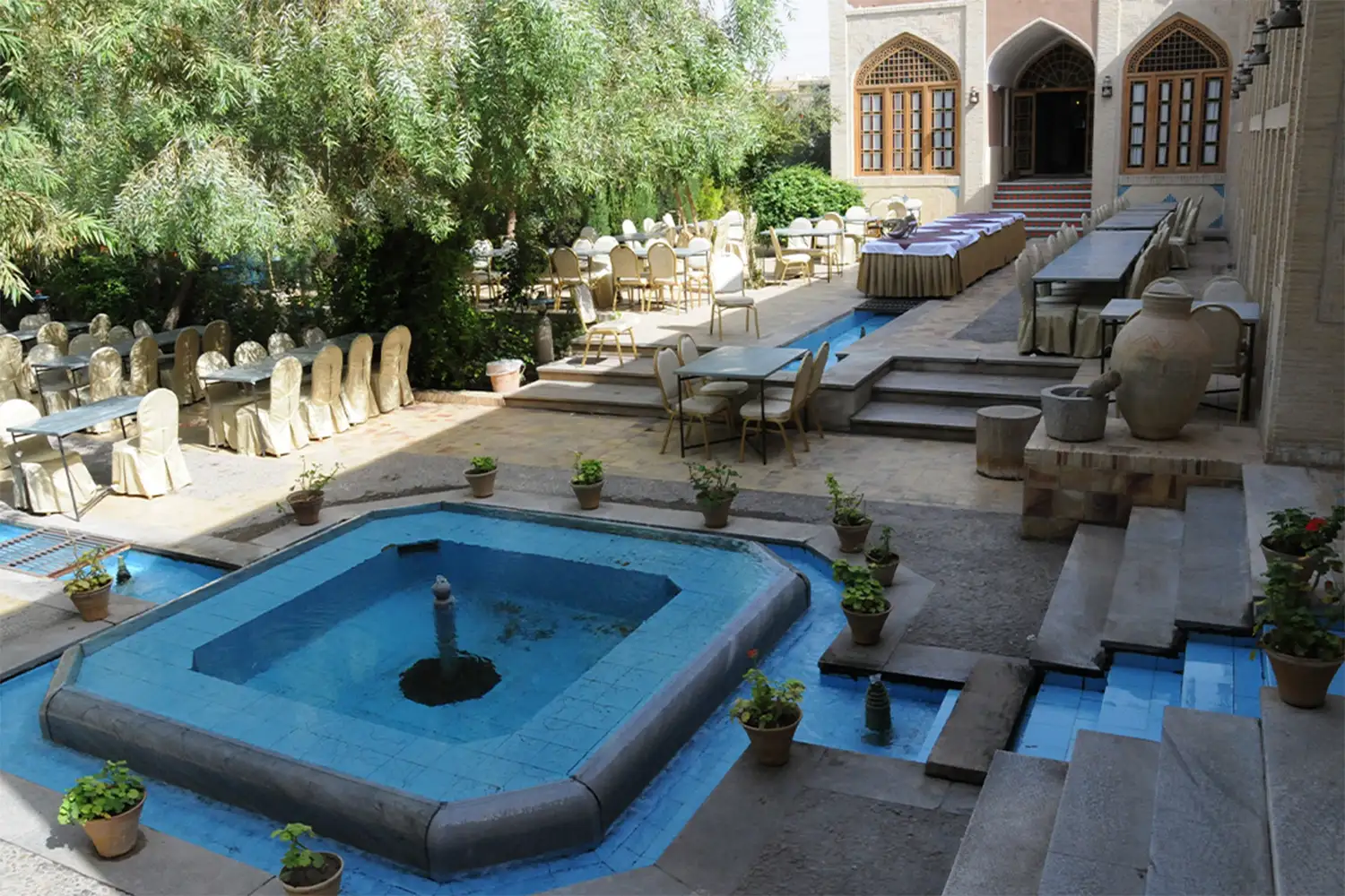 Moshir al-Mamalek Garden Hotel – The first garden hotel in Iran with Qajar-style architecture.