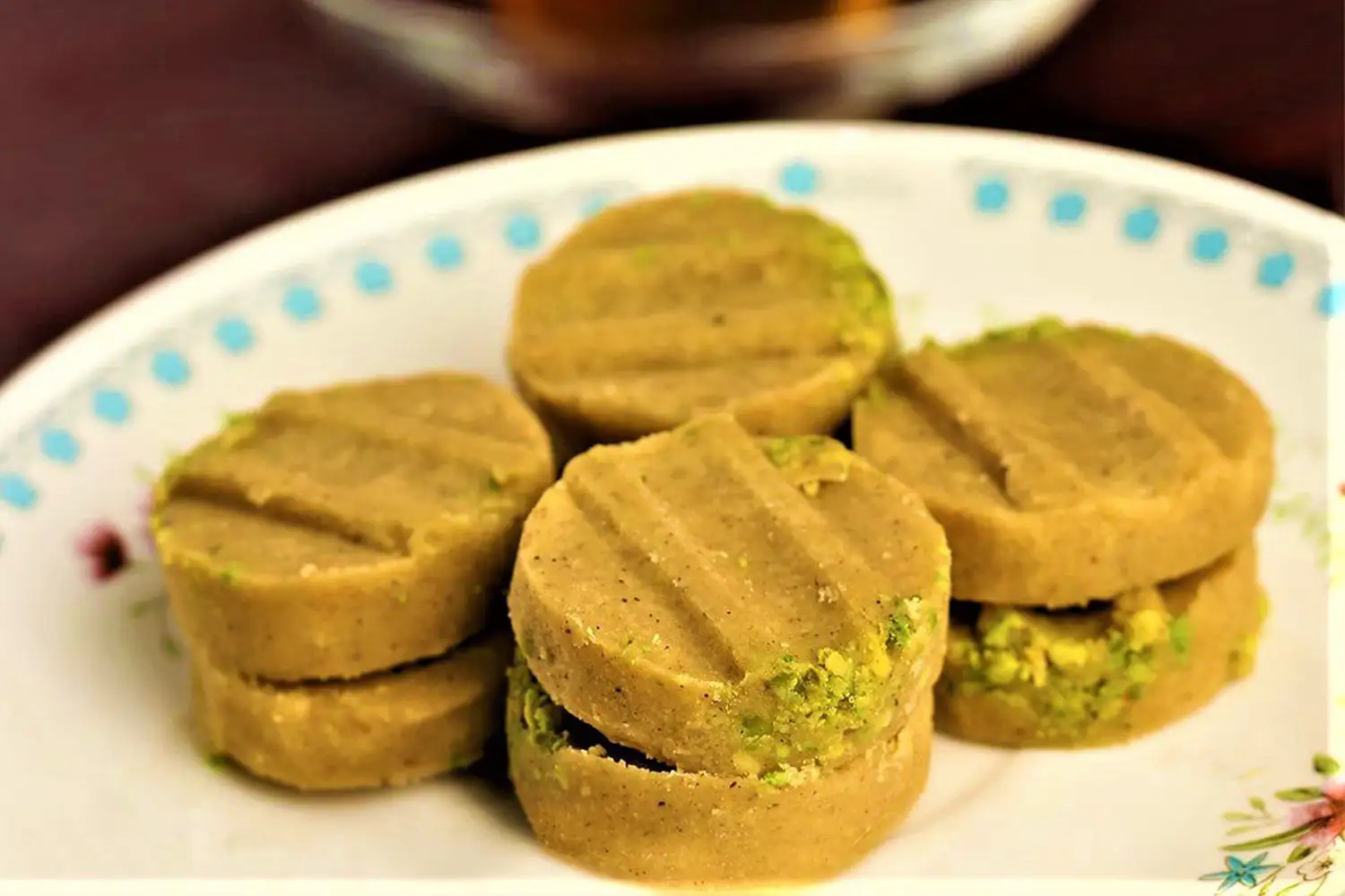 Sohan Ardi (flour-based brittle sweet)
