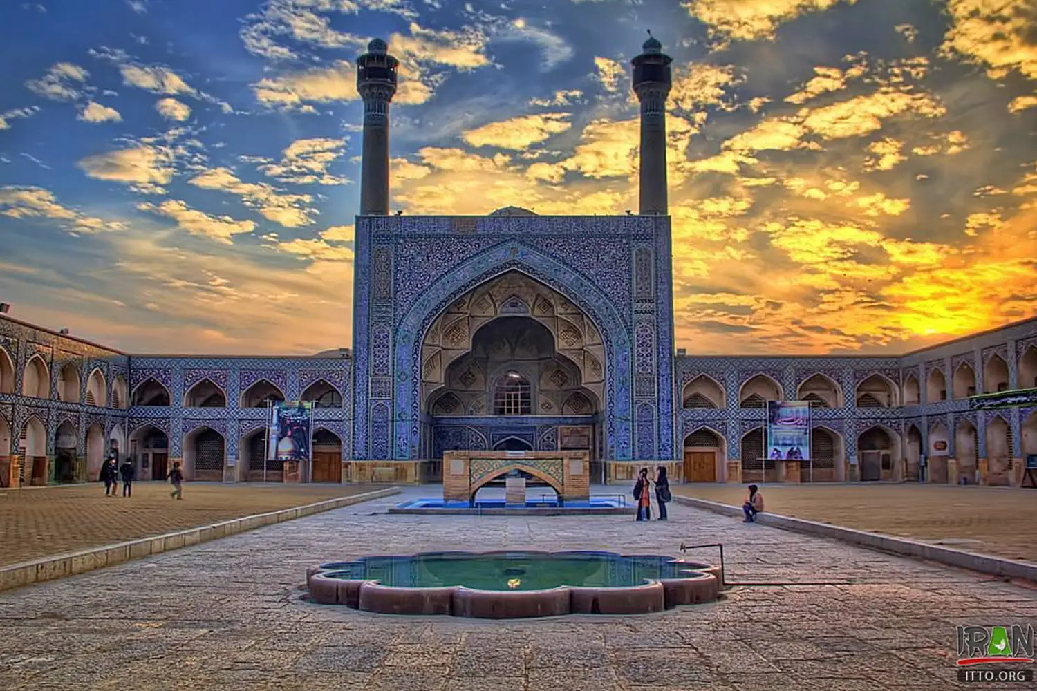 Jameh Mosque of Isfahan — A unique masterpiece of Iranian and Islamic architecture.