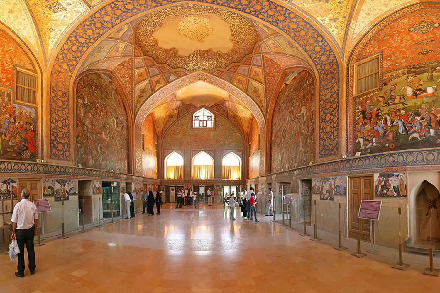 Chehel Sotoun Palace — A symbol of Iranian history and art.