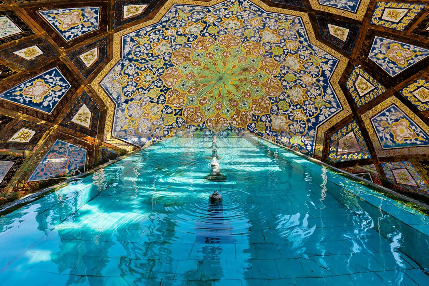 What Do We Know About Kashan and Its History?